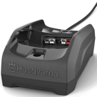 Kit Husqvarna - Corta Sebes 215iHD45 + Carregador + Bateria 